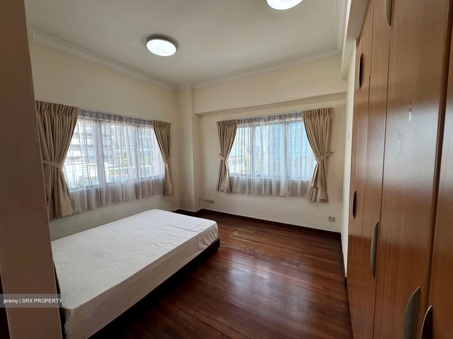 East View (D15), Apartment #569934151